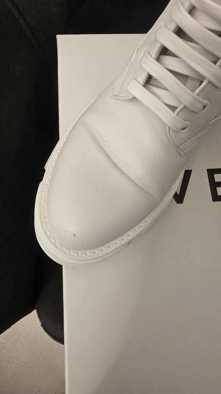 Givenchy Damenschuhe: Givenchy Combat Boots Leder weiss Grösse 38  – Neu (gemäss Beschreibung) aus Zug von mer_r6px 5