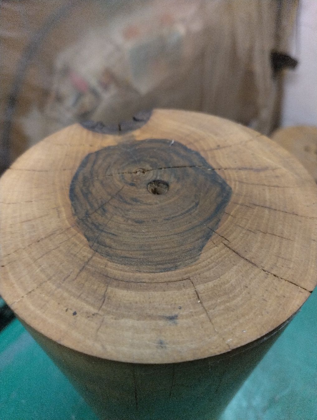 Articoli in legno: Nussbaum Zylinder, gedrechselt – Nuovo (secondo la descrizione) da Neunkirch venduto da StadtOaseGmbH 1