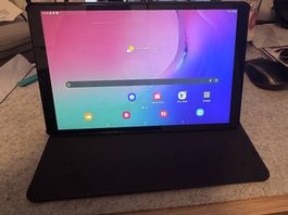 Samsung Galaxy Tab A  32 GB  mit Aufstellcover