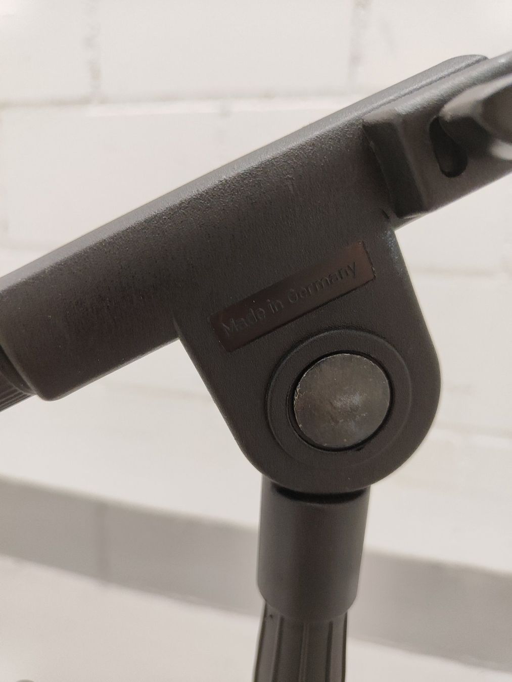 Supporti per strumenti musicali & leggii: Mikrofonstativ/Mikrofonständer – Usato da Zürich venduto da KingPeto 3