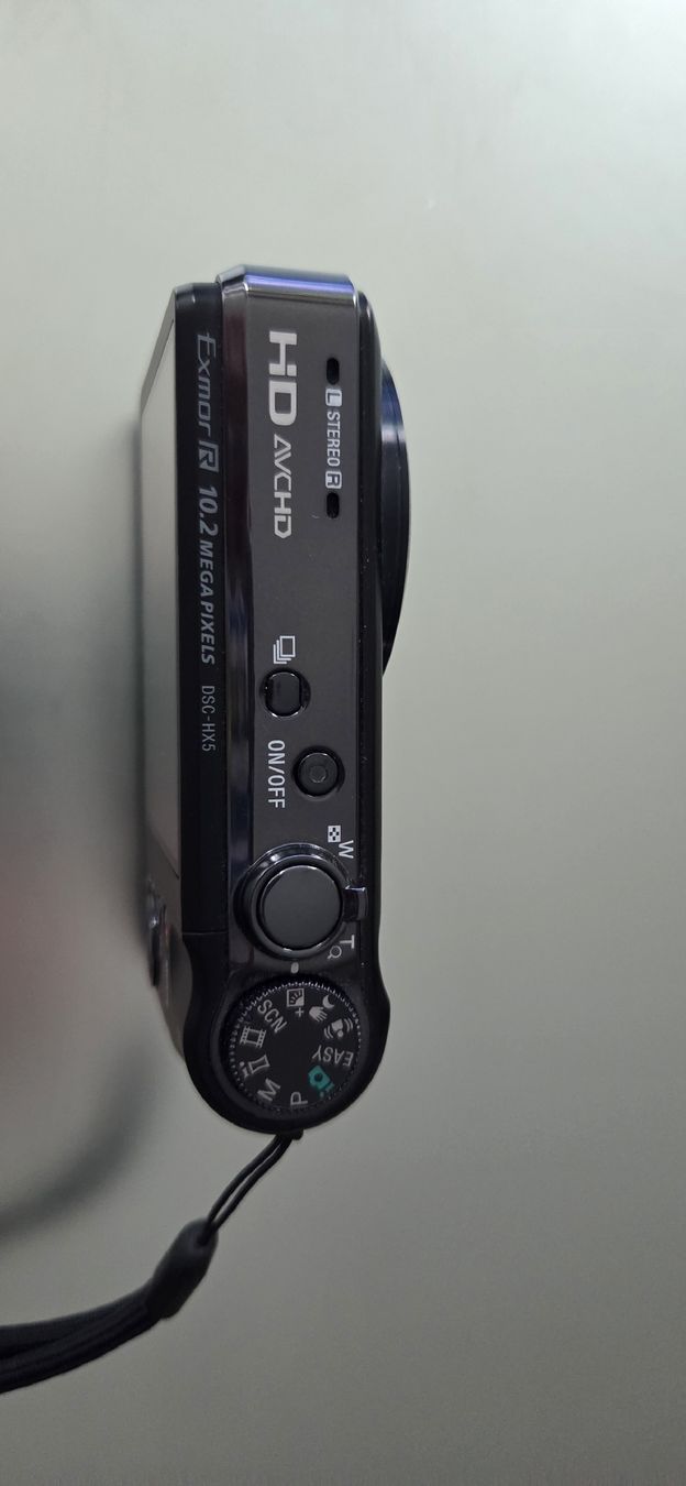 Sony Fotocamera: Sony Cyber-shot DSC-HX5 – Usato da Huttwil venduto da ser_gn9l 1