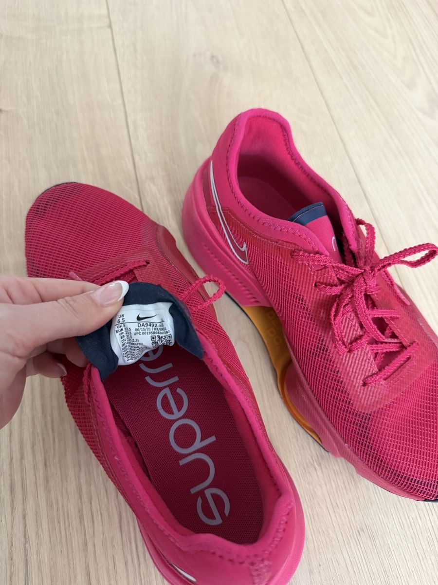Nike Scarpe da donna: Nike Superrep Flyknit Damen Trainingsschuh 37.5 – Usato da Gossau SG venduto da AuAj 1