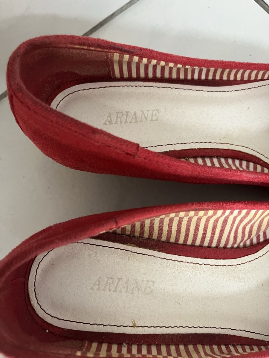 Scarpe da donna: rote Keilabsatz Pumps - Ariane – Usato da Jonschwil venduto da juliana_pluess 4