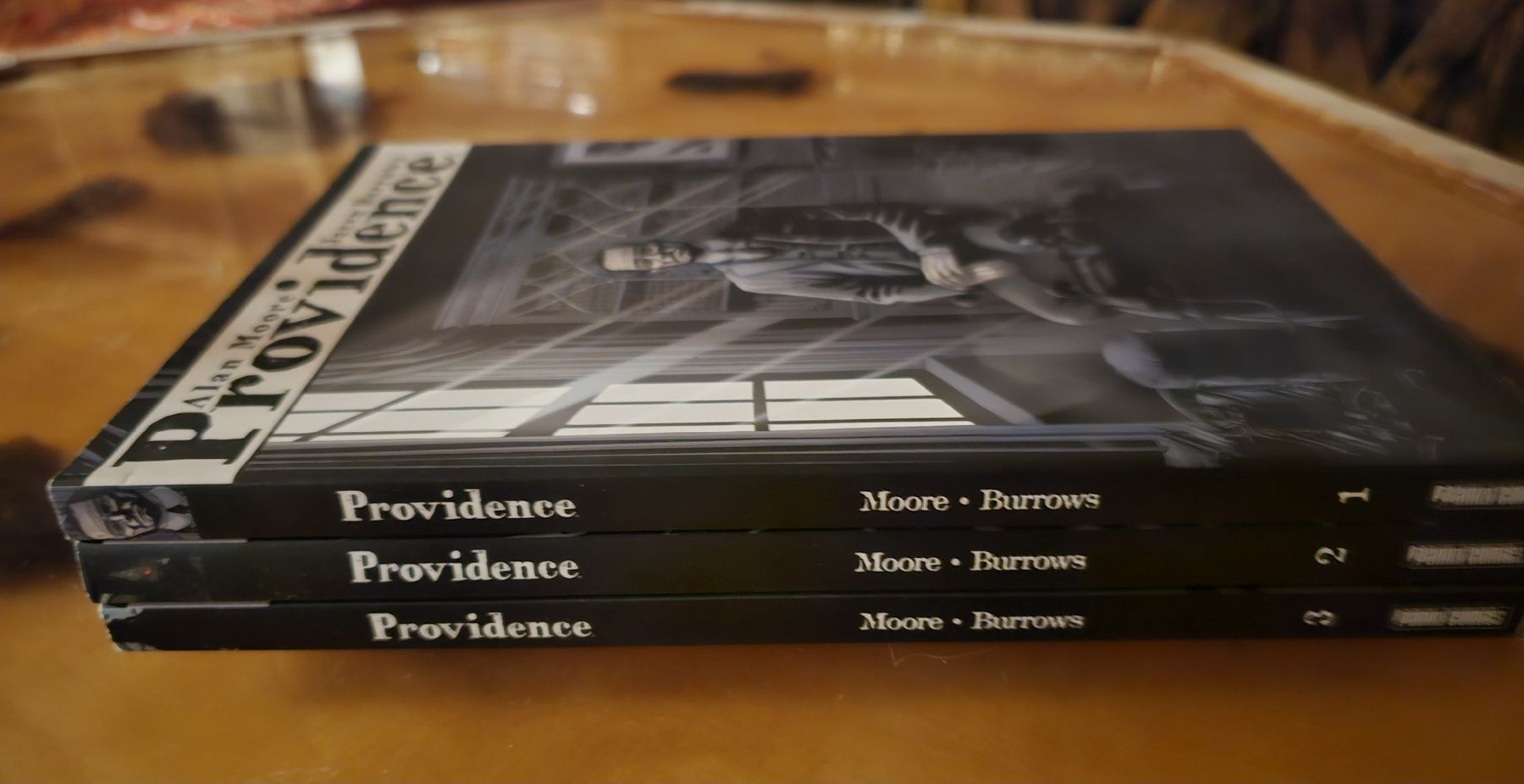 Fumetti: Providence Comic Bände 1-3 Alan Moore Jacen Burrows -deutsch – Usato da Melchnau venduto da str_8h6m 2