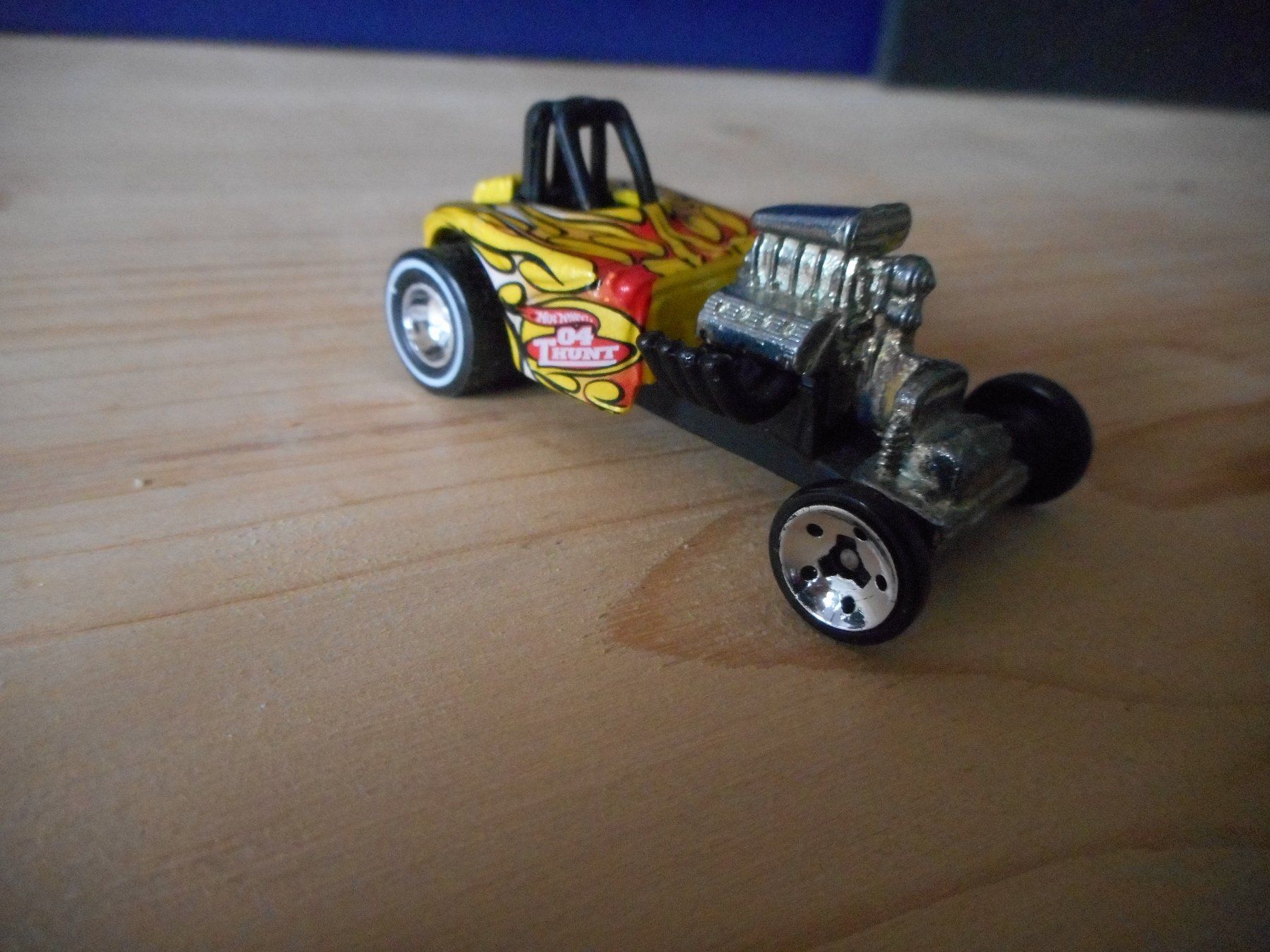 Hot Wheels Modellini d'auto: Hot Wheels Dragster T.Hunt – Usato da Bretzwil venduto da gbfluck 2