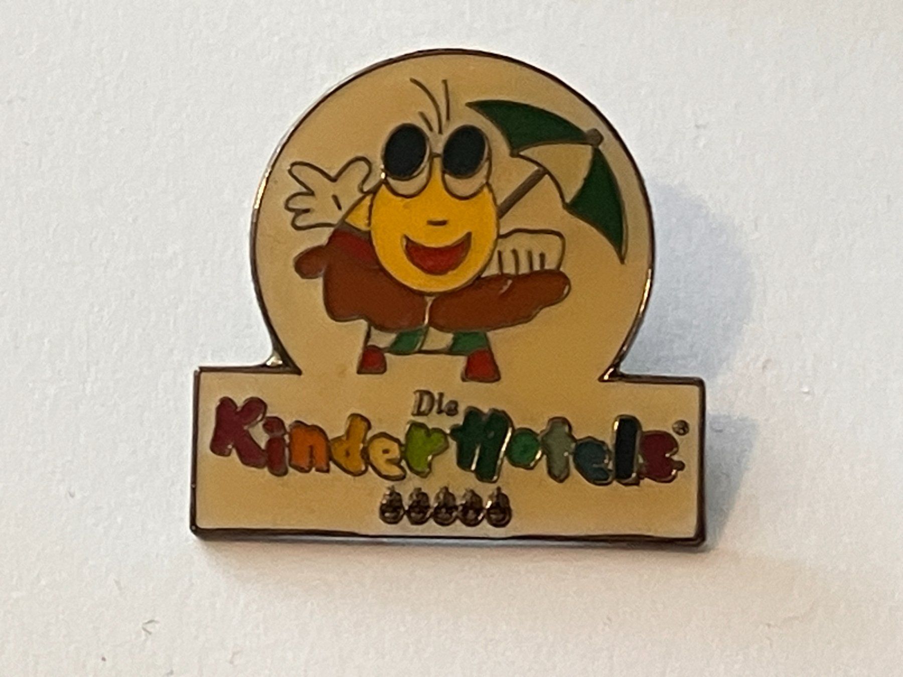 Placchette & Badge: 1 Pin Kinderhotels – Usato da Basel venduto da djwwpp