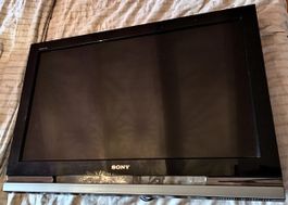 Sony LCD Digital Color TV 31 Zoll