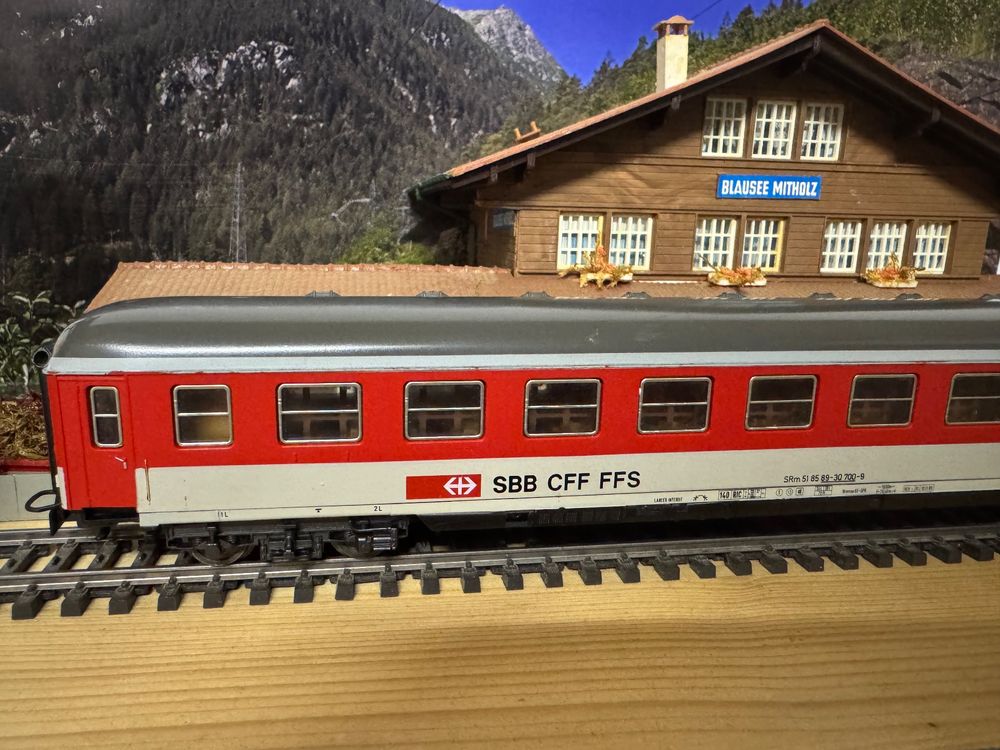 Märklin H0 4180 - SBB Reisezugwagen SRm 51 85 89-30 700-9 (Gebraucht ...