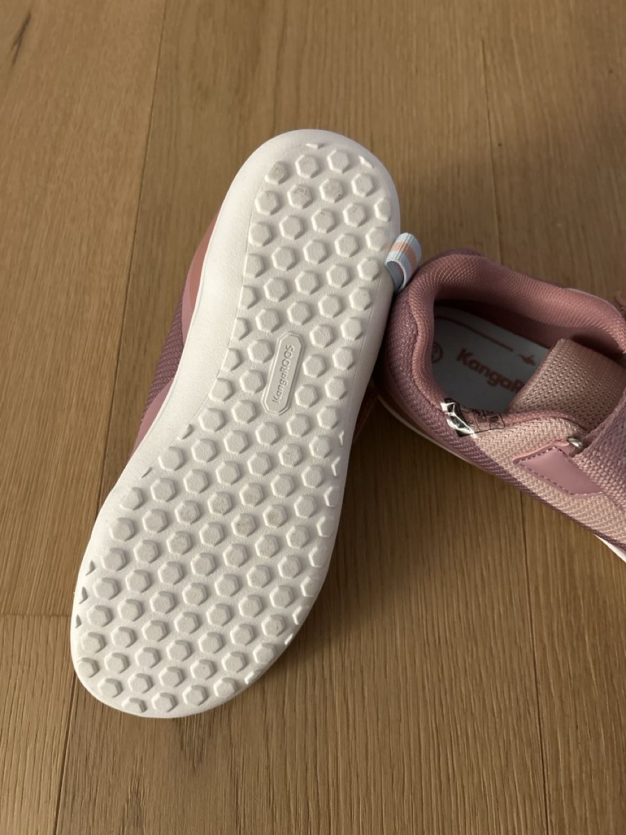 Schuhe für Mädchen: KangaROOS rosa  35 – Neu (gemäss Beschreibung) aus Gümligen von angelojp05 1
