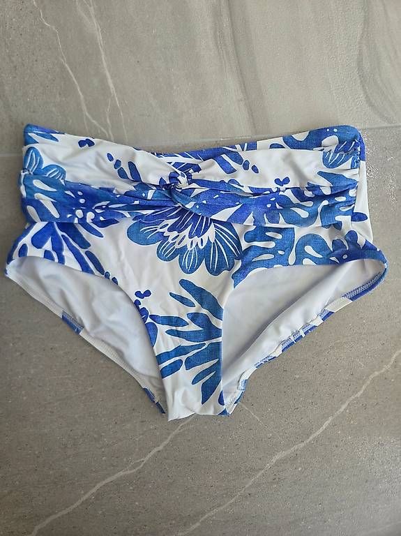 Next Costumi da bagno & Bikini: Bikini Unterteil Next Grösse 38 – Nuovo (secondo la descrizione) da Wängi venduto da Bibo4.