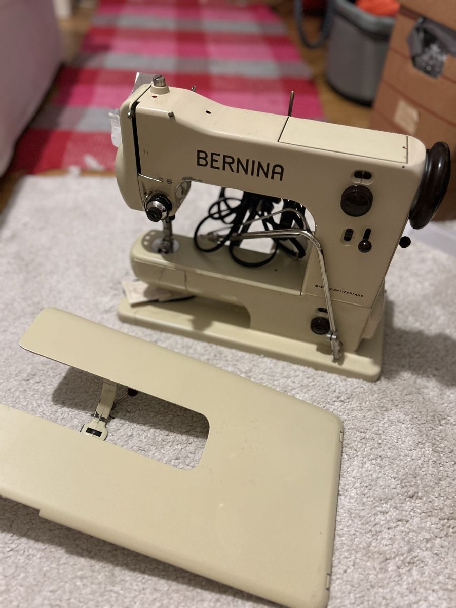 Bernina Macchine da cucire: Bernina 125 – Usato da Zürich venduto da wipiga