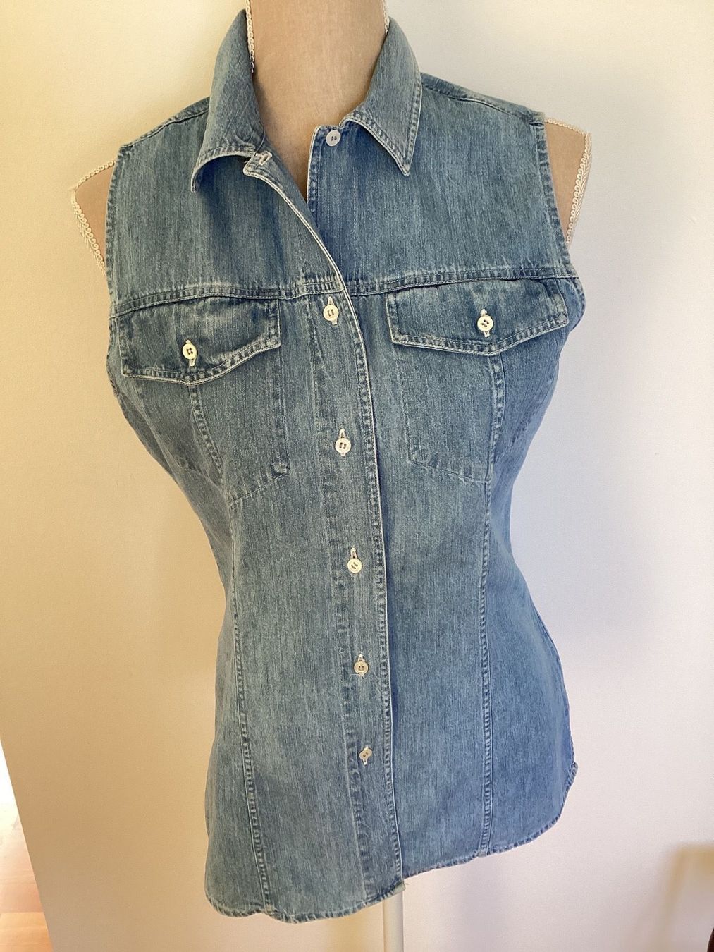 Camicette: Street One, Damenjeansbluse, Gr. M – Usato da Salenstein venduto da Esprit57