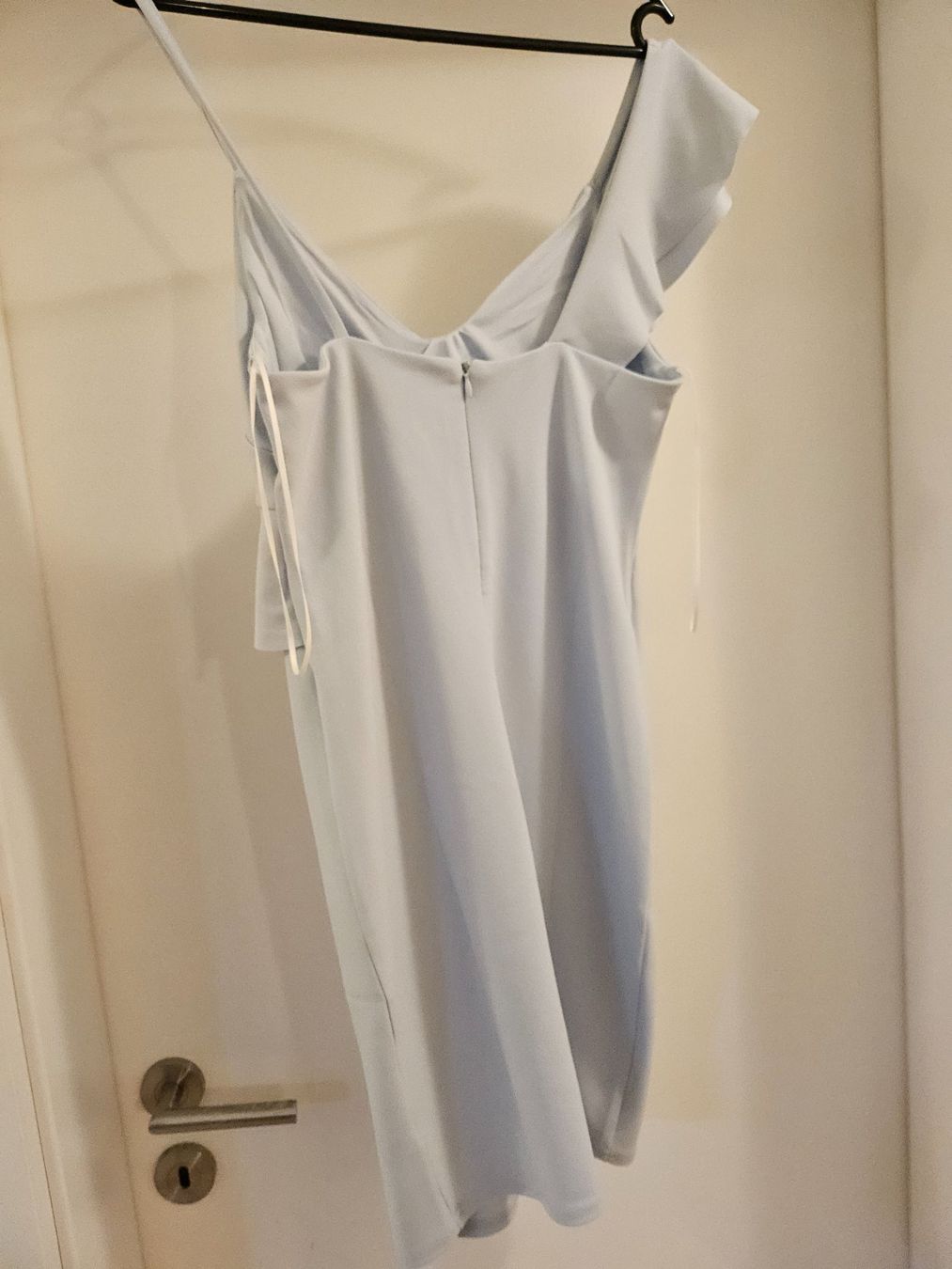 Vestiti: Minikleid – Usato da Kefikon TG venduto da Livline 1