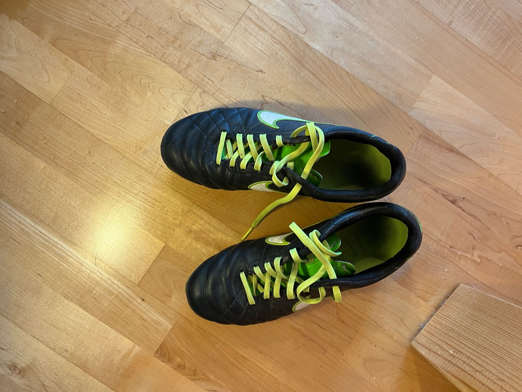 Nike Herrenschuhe: Nike football shoes – Gebraucht aus Zürich von jea_rl6p 1