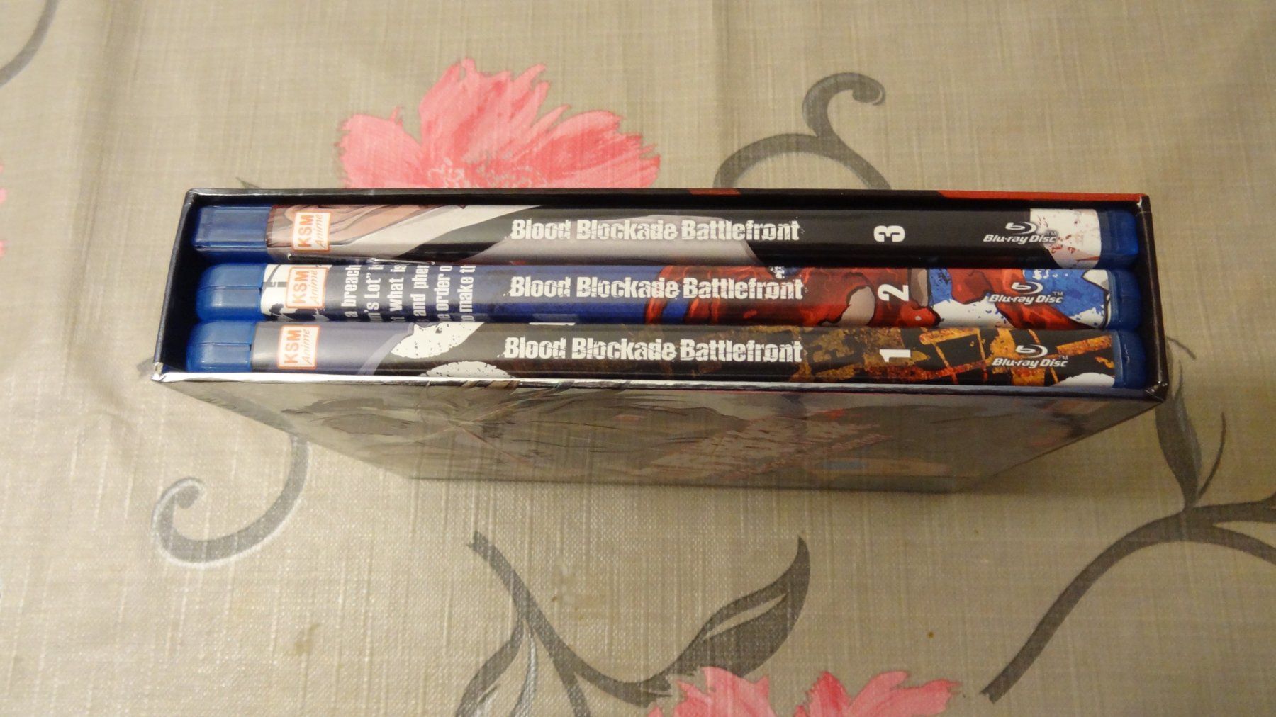 Alle DVDs: Blood Blockade Battlefront Limited Special Edition BLU-RAY – Gebraucht aus Olten von Disc-Verkauf 2