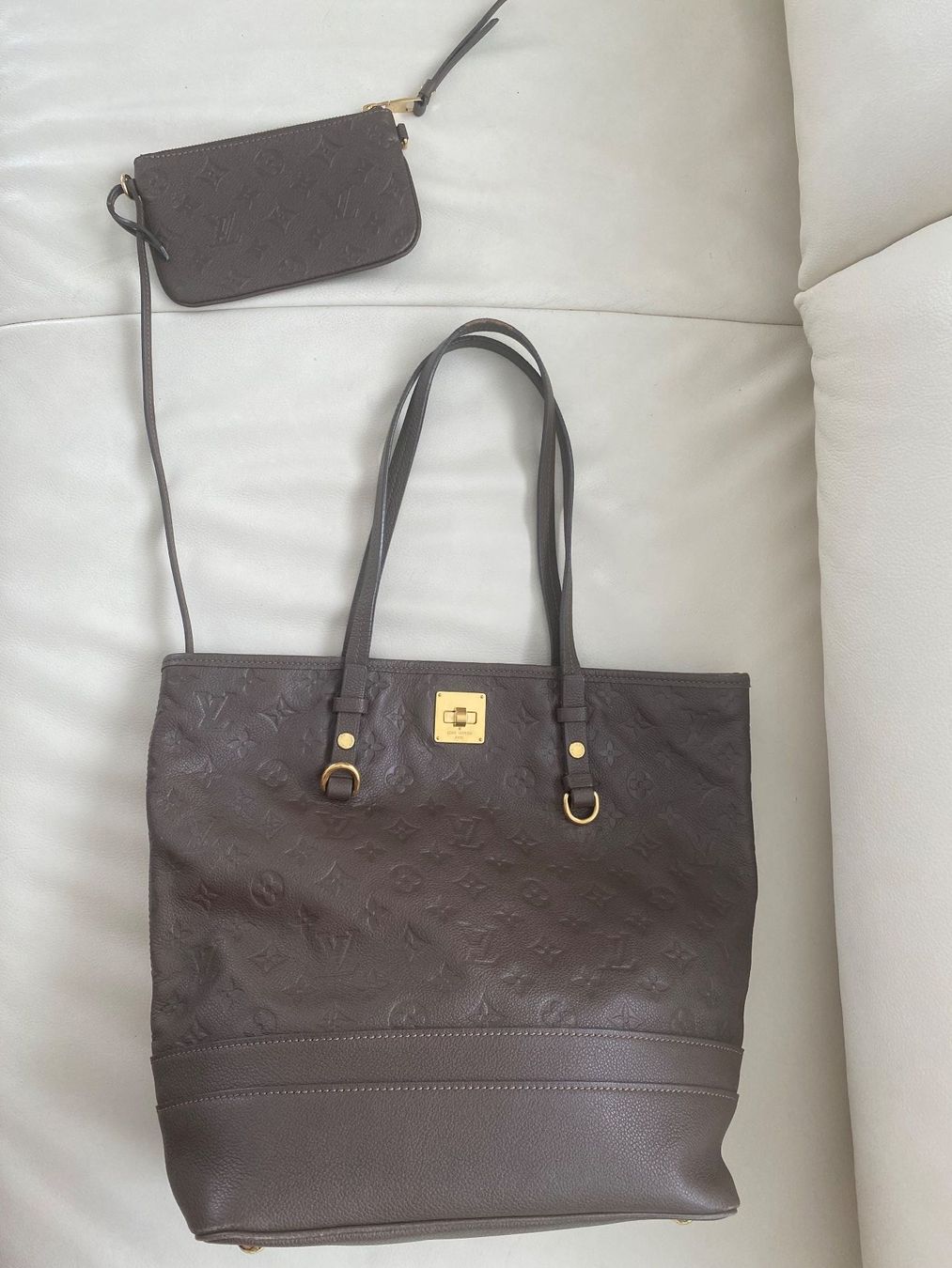Louis Vuitton Taschen: LOUIS VUITTON - Citadine PM Ombre Monogram Empreinte – Gebraucht aus Winkel von ferrari2022