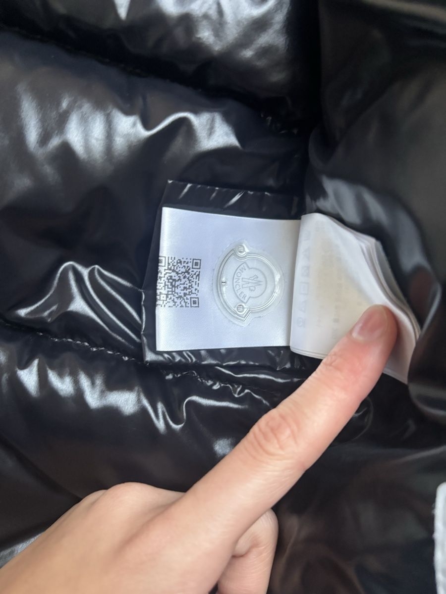 Moncler Jacken: Moncler jacket  – Neu (gemäss Beschreibung) aus St-Sulpice VD von tan_s88q 6