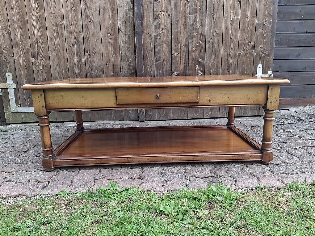 Tables: Table de style  – D'occasion à Riaz par pau_9cjd 1