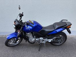 Motorrad Honda CBF500A / 499ccm / 42kW(57PS)