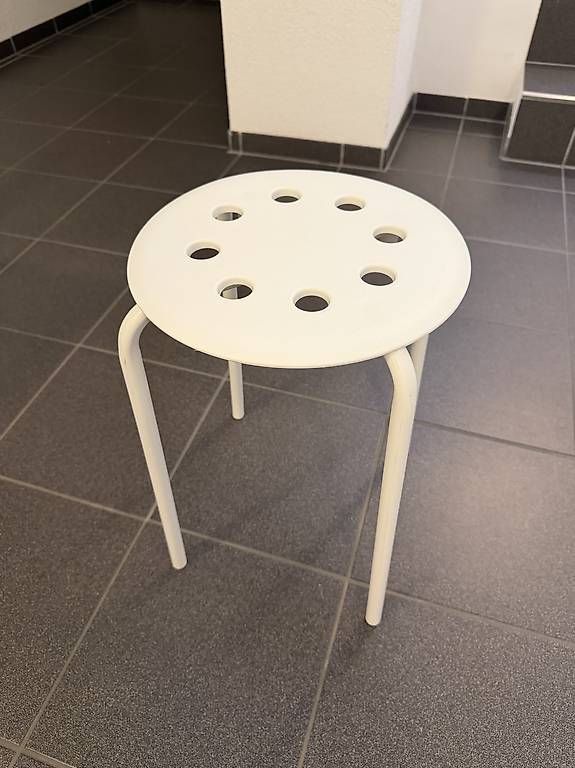 Sgabelli: IKEA MARIUS Hocker – Usato da St. Gallen venduto da gat_kp29