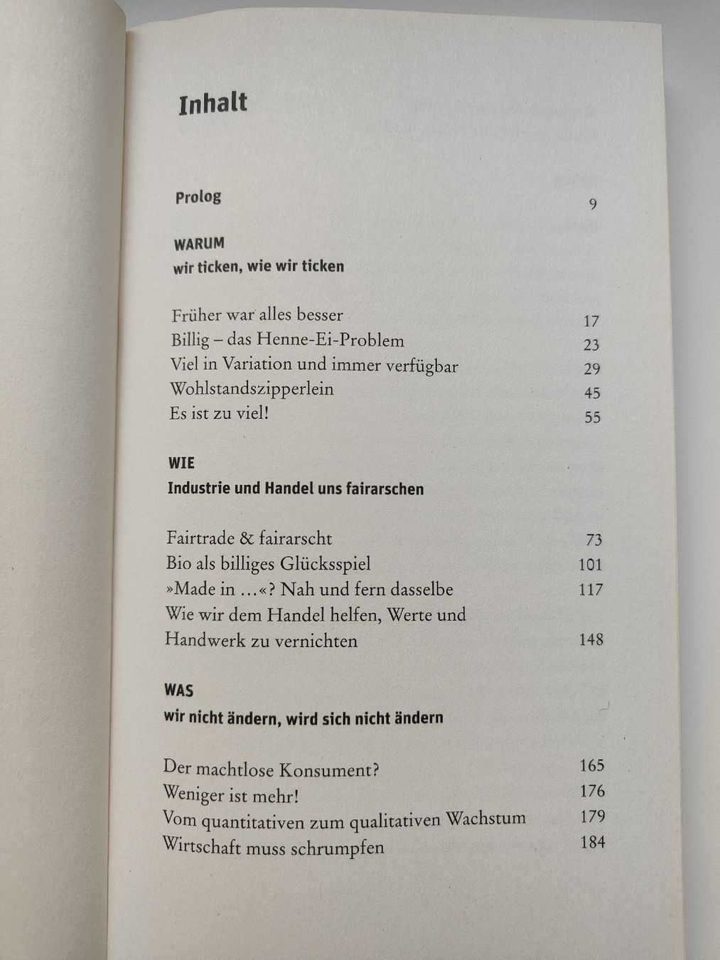 Libri: Fairarscht | Sina Trinkwalder  – Usato da Morschach venduto da ClKi04 4