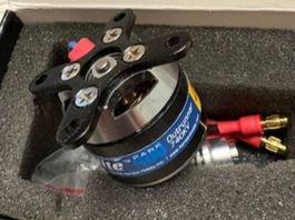 Park 400 Outrunner Brushless Motor (740Kv)