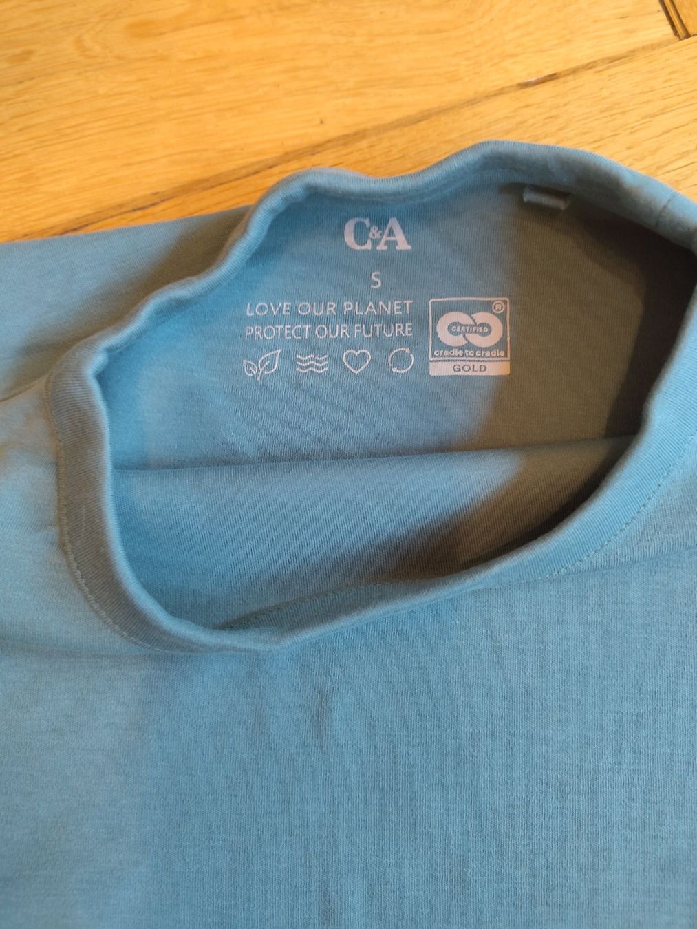C&A T-shirt: T-Shirt – Usato da Bern venduto da Linii 2