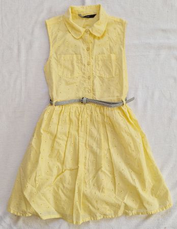Sommerkleid mit Gürtel, Gr. 122