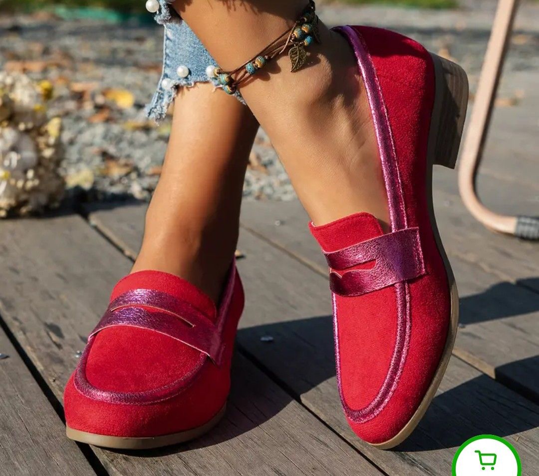 Damenschuhe: Rote Damen Loafers, Gr. 40.5  Neu – Neu und originalverpackt aus Küsnacht ZH von turtlehouse
