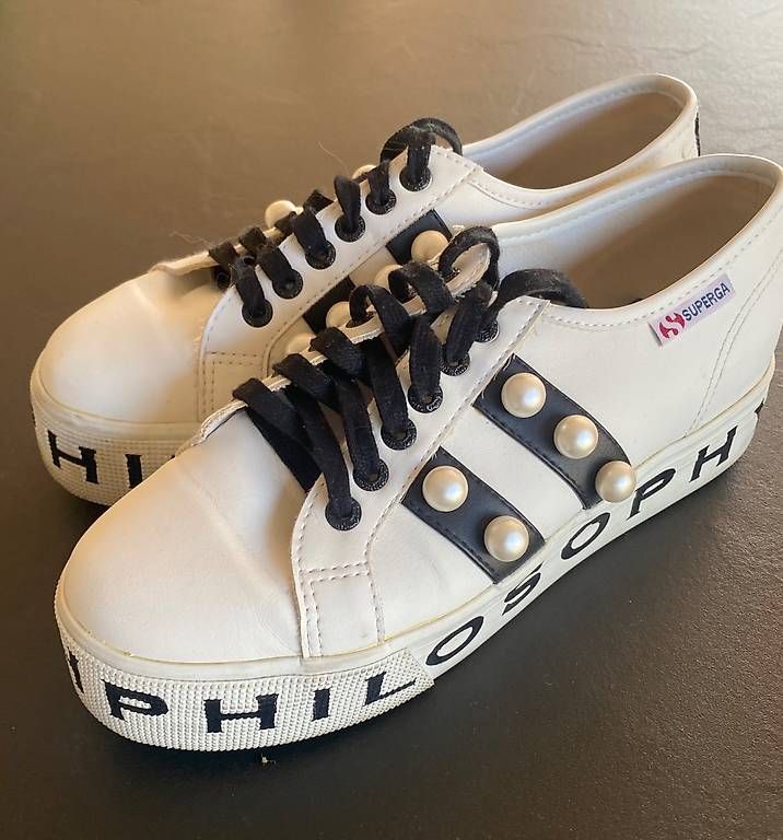 Scarpe da donna: Turnschuhe, Philosophy x Superga – Usato da Adligenswil venduto da Gondra 1