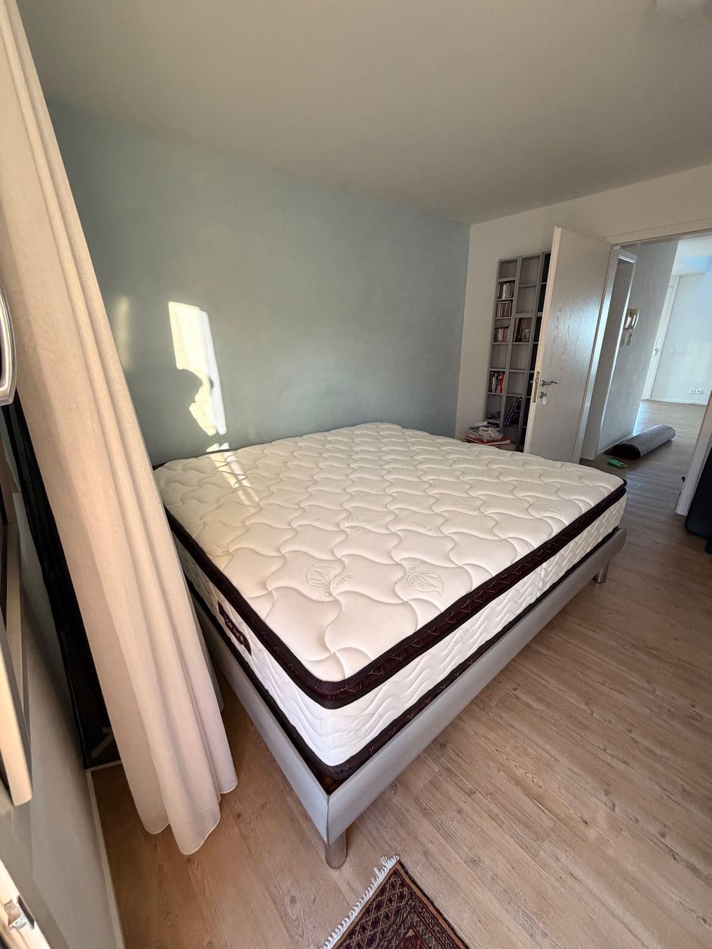 Letti: Bett 200 × 200 cm mit Boxspring-Matratze – Usato da Schindellegi venduto da _Chiara_97 1