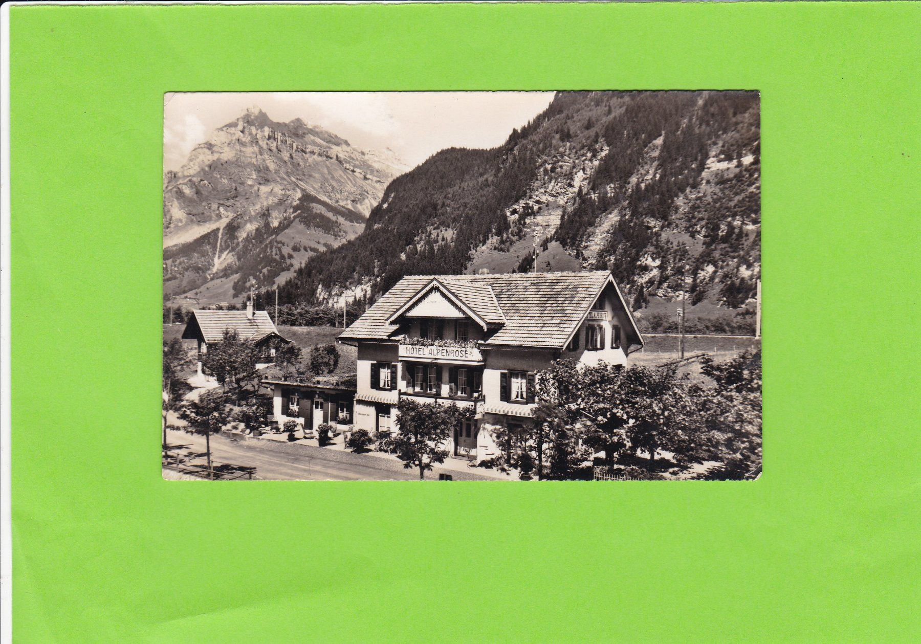 Cartoline postali: Kandersteg, Hotel Alpenrose – Usato da St. Peterzell venduto da neckertal