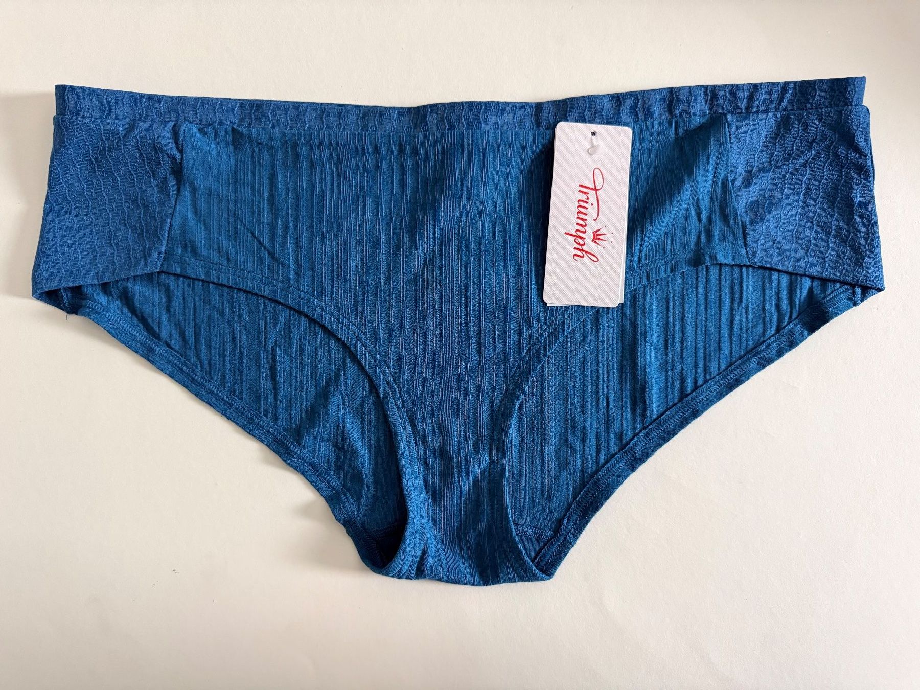 Triumph Altra biancheria intima: TRIUMPH, Hipster BODY MAKE-Up Patchwork, Grösse 44, Türkis – Nuovo e nell'imballaggio originale da Rudolfstetten venduto da gst_g7xl