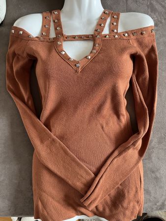 Pull Enzoria moulant rivets marron TU (S)