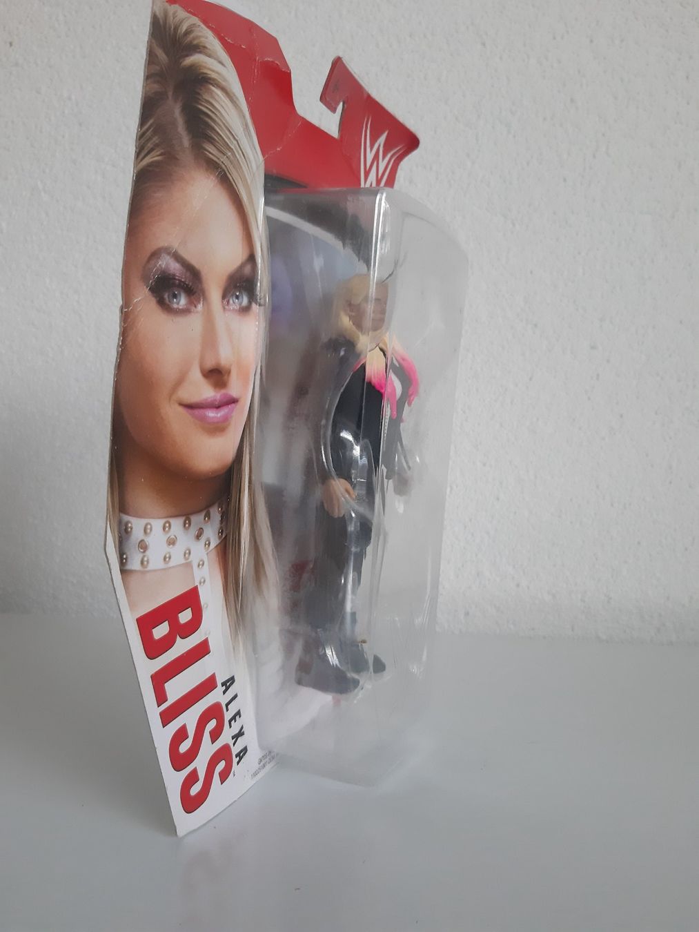 WWE Statuette: WWE Basic Series 104 Action Figure - Alexa Bliss – Nuovo e nell'imballaggio originale da Buchs SG venduto da Bray_Law 2