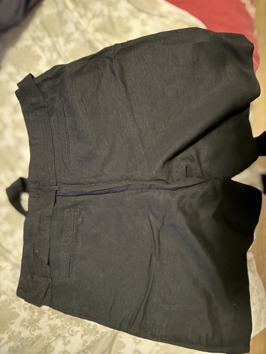Hosen: Kurze Hosen – Neu und originalverpackt aus Glis von slavkomajic 2
