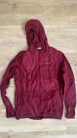 Maloja Jacke mit Kapuze rot