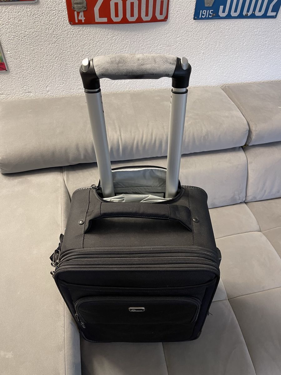 Lowepro Valigie: Kamerakoffer von Lowepro – Usato da Therwil venduto da AmberWaves 8
