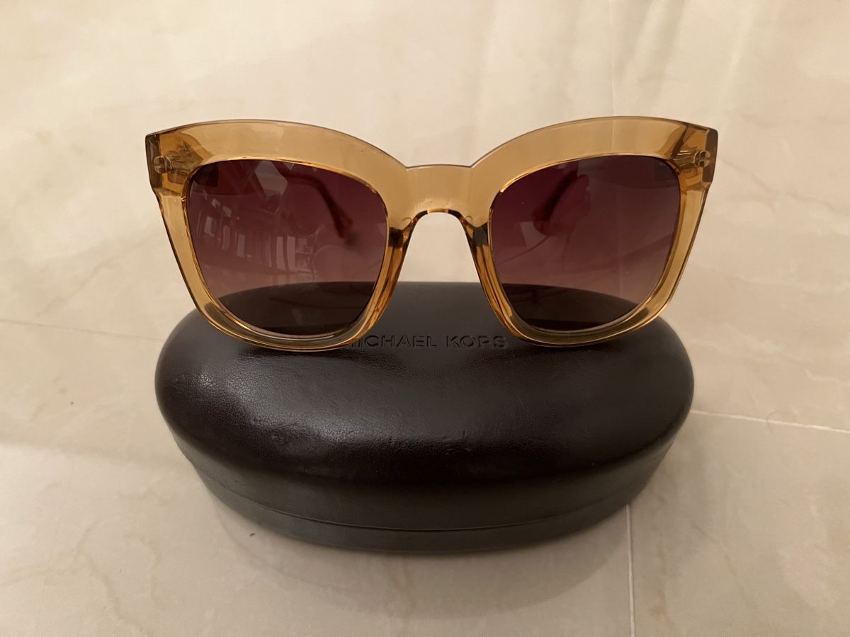 Michael Kors Brillen & Gläser: Michael Kors Sonnenbrillen – Gebraucht aus zürich von kira.jj