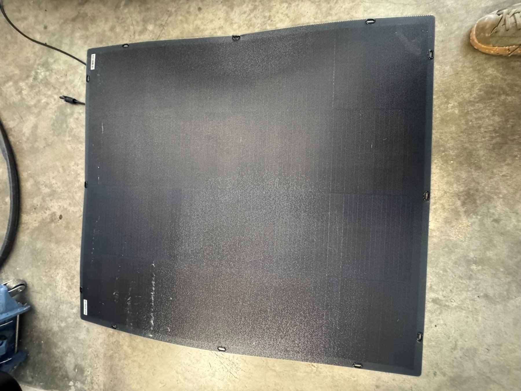 Panneaux solaires: Solarpanel Flexibel 4 x 160W – D'occasion à Wallenwil par Ramos3 3