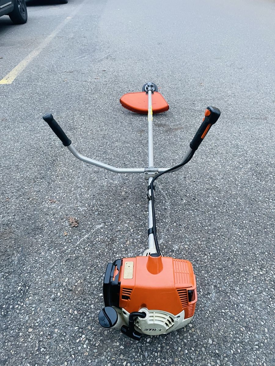 Stihl Tutti gli attrezzi: Rasentrimmer Stihl FS 200 Profi – Usato da Würenlos venduto da Shop_Shop 6