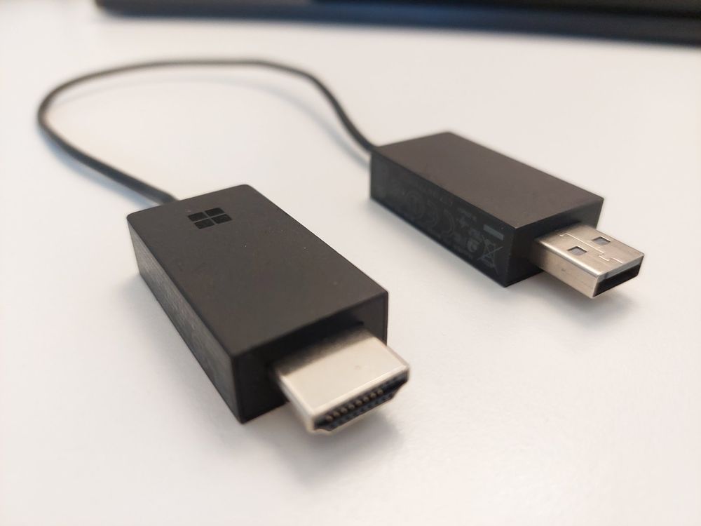 Microsoft Wireless Display Adapter v2 (Gebraucht) in Horgen für CHF 5 ...