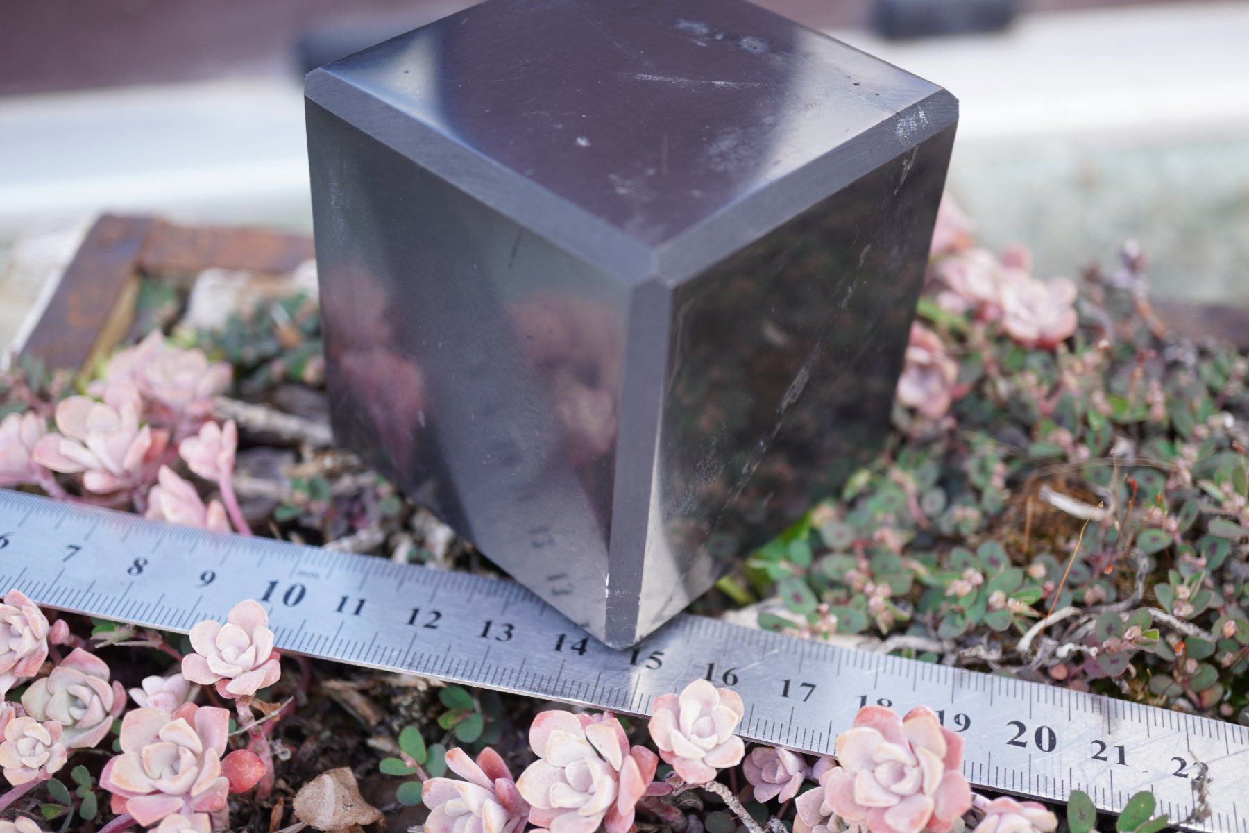 Minerali & Pietre curative: Schungit / Shungit  Würfel 6cm  L – Nuovo e nell'imballaggio originale da Eschenbach SG venduto da topstone 4