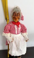 Figur Krienser Wöschwyyb Maske von Walti Kaufmann