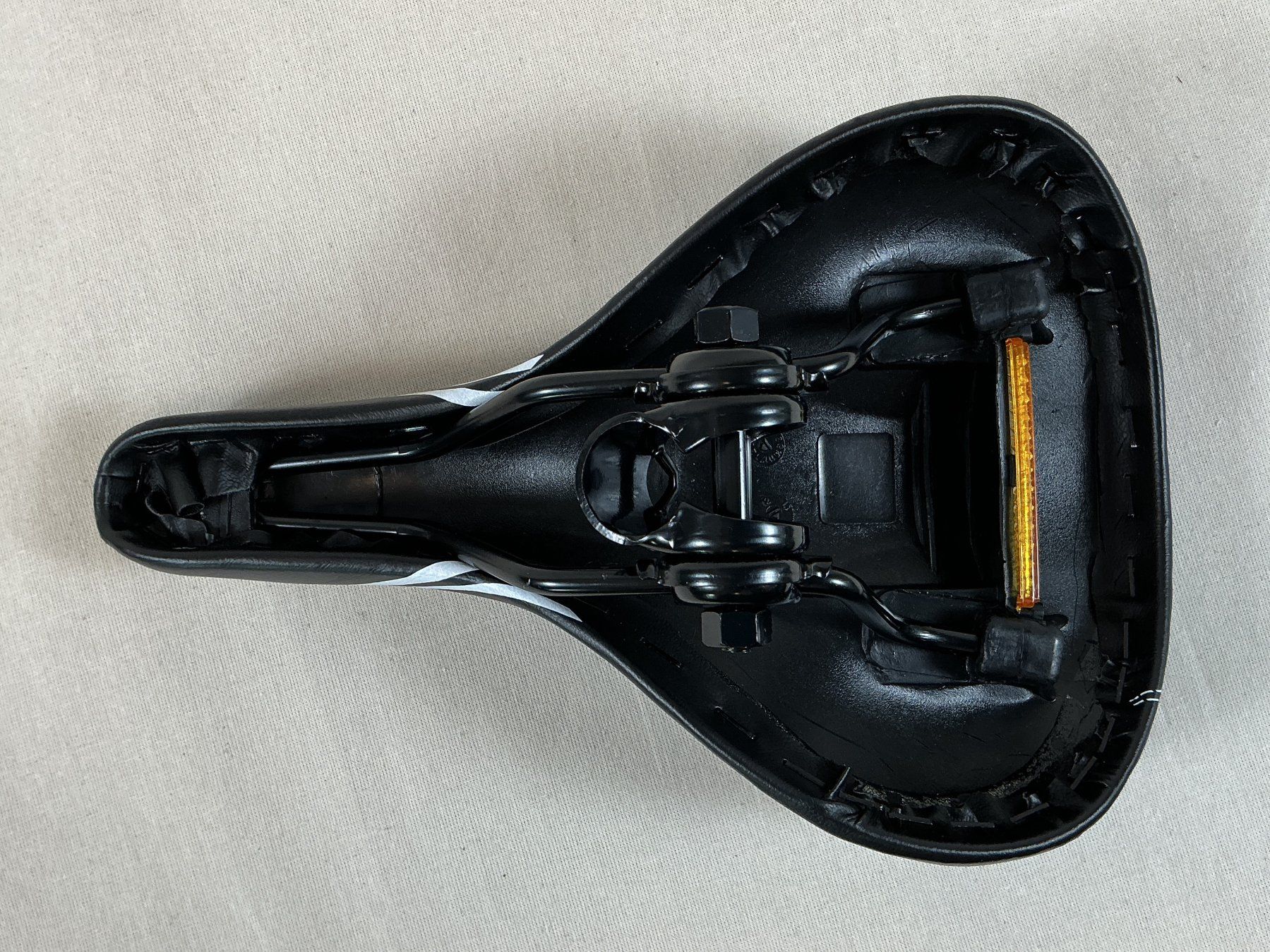 Dunlop Pezzi di ricambio: DUNLOP Soft Plus MTB Fahrradsattel – Nuovo (secondo la descrizione) da Richterswil venduto da Restwert_Richterswil 9