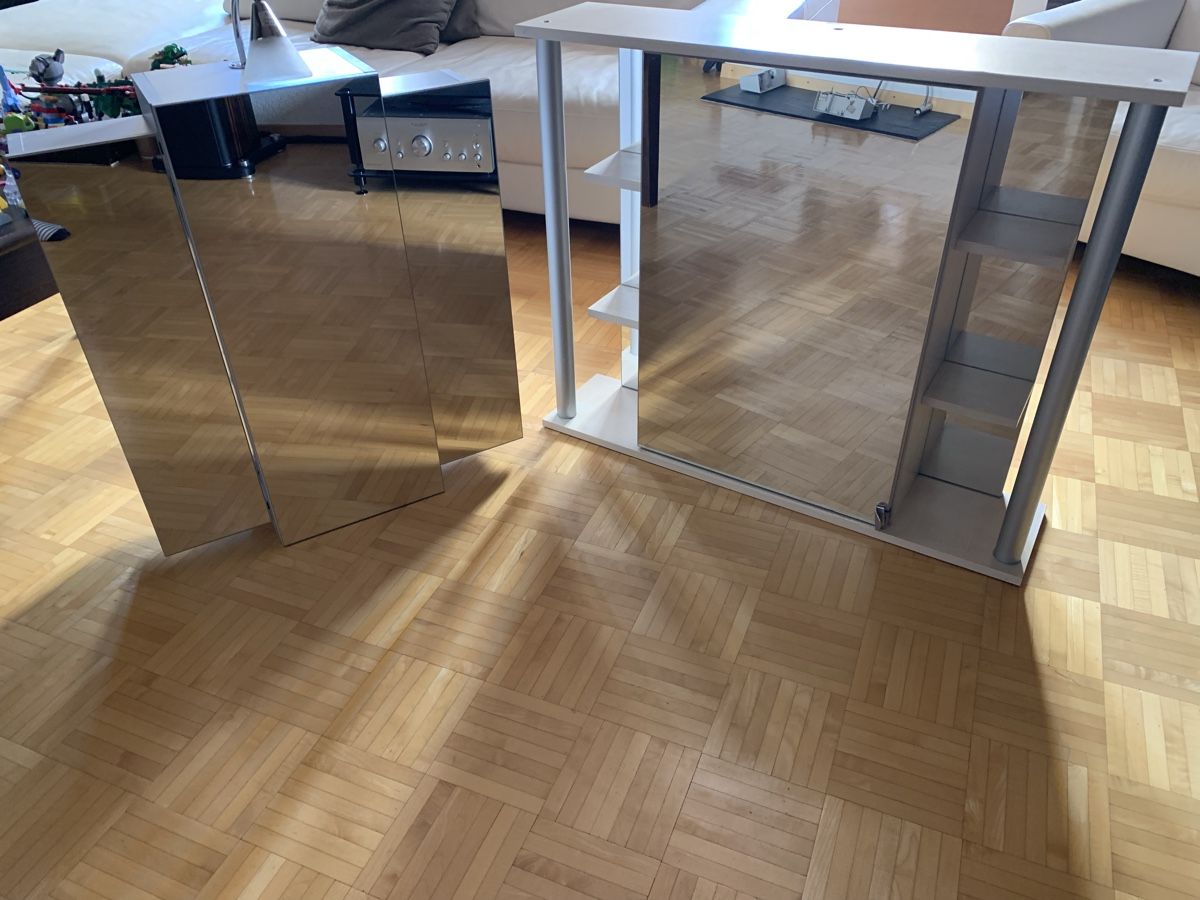 Armoires miroirs: Two bathroom cabinets – D'occasion à La Croix de Rozon par chr_f5wy