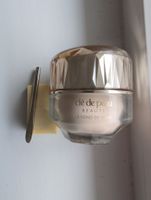 Cle de Peau Beaute Le Fond de Teint O10 SPF25 PA++30g