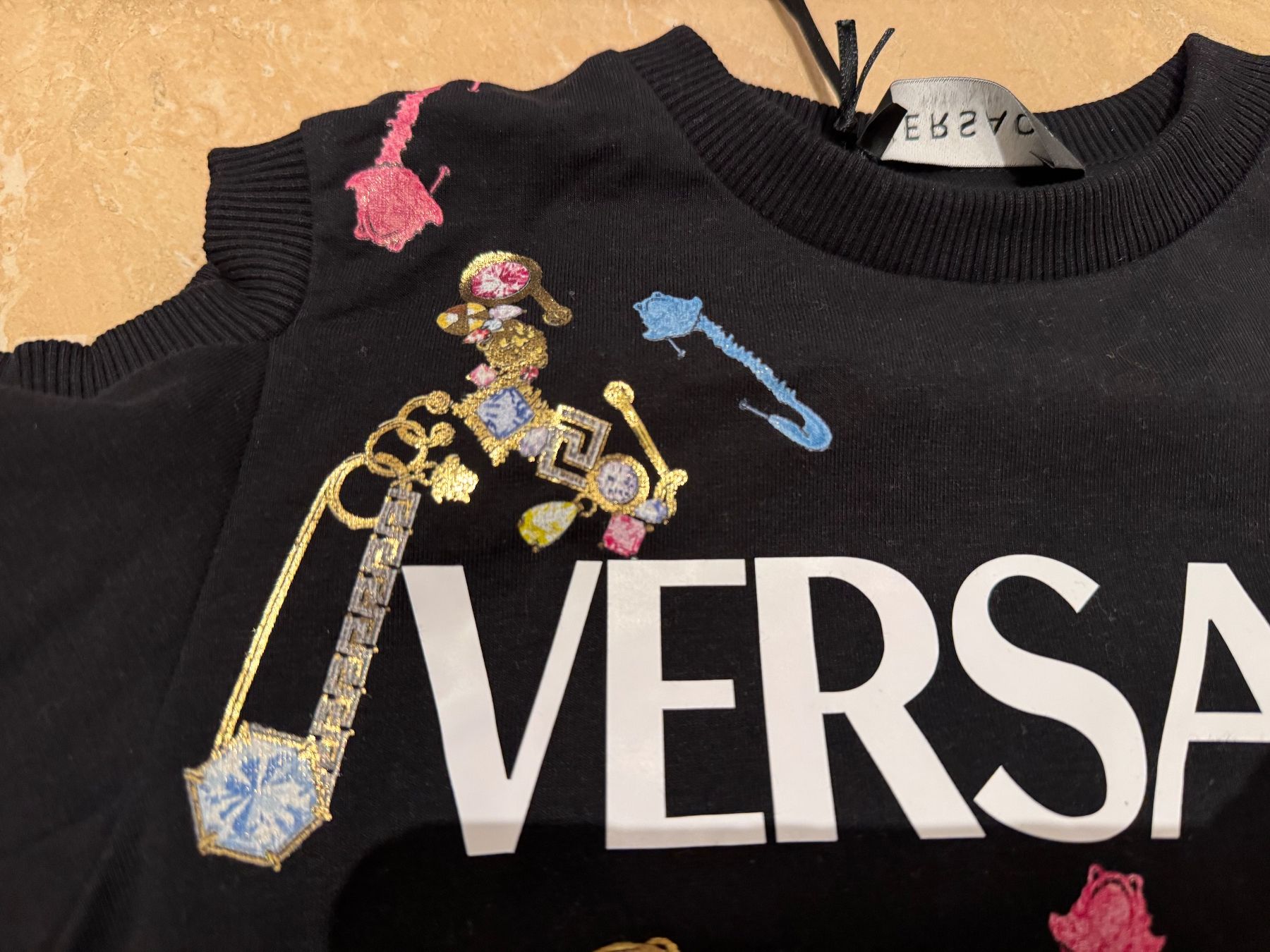 Maglioni & Felpe: Versace neuer coolster Pulli, 6J 116 NP 210 Fr – Nuovo e nell'imballaggio originale da Klingnau venduto da Markus14 5