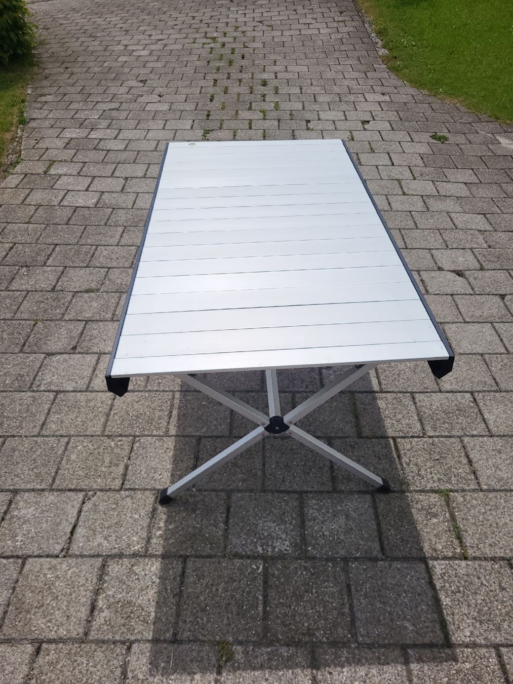 Tische: Brunner Campingtisch – Gebraucht aus Ebnat-Kappel von rog_27wc 2