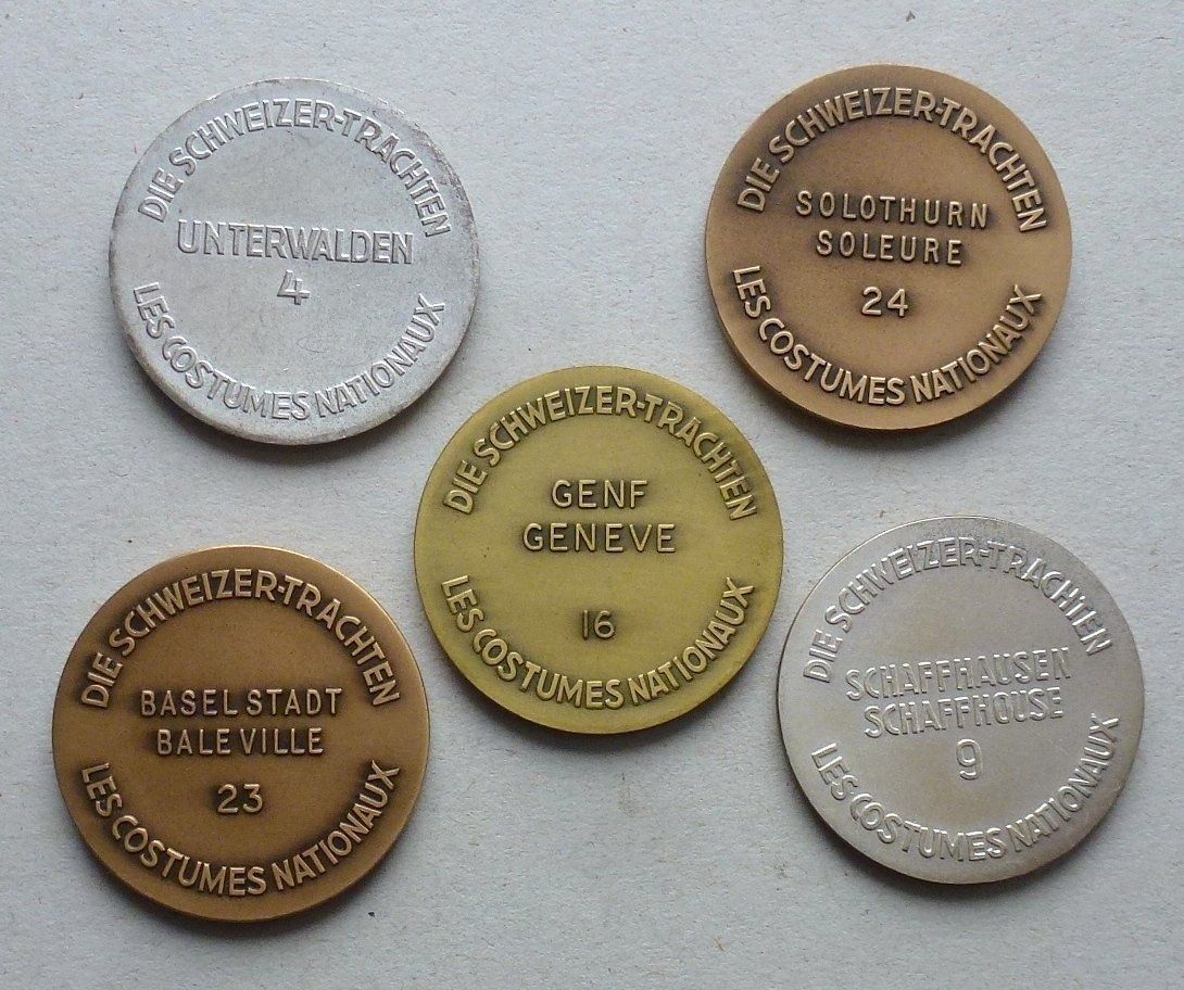 Medaglie: Sammlung ++ 17 Stk alte Schweizer Trachten-Medaillen – Usato da Walkringen venduto da Casablanca777 6